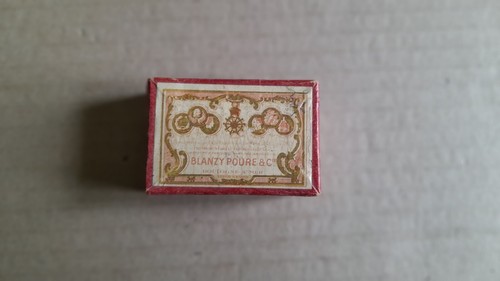 Boîte plumes blanzy poure - boîte, de