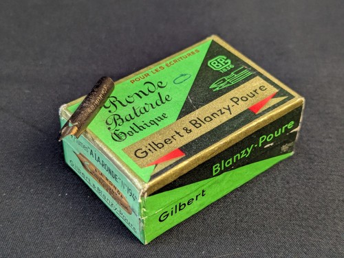 Boite 108 plumes gilbert - 108,