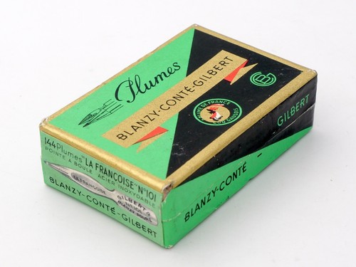 Boite scellée plumes - de,