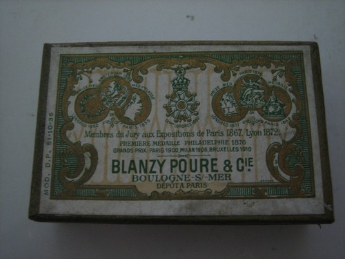 Boite scellée 100 plumes - boite,