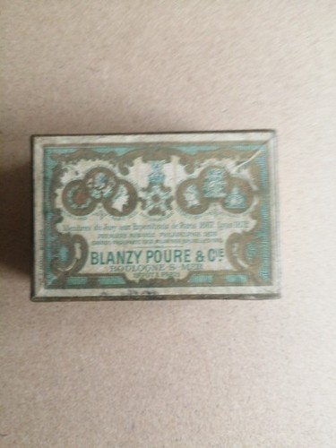Boîte plumes blanzy poure - boîte, à